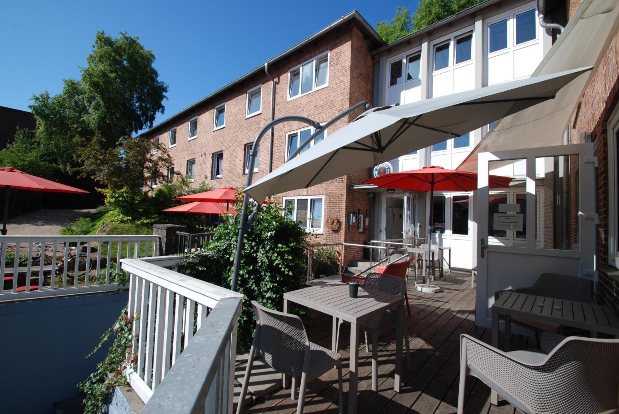 Flensbed Hotel & Hostel Flensburg Exterior foto